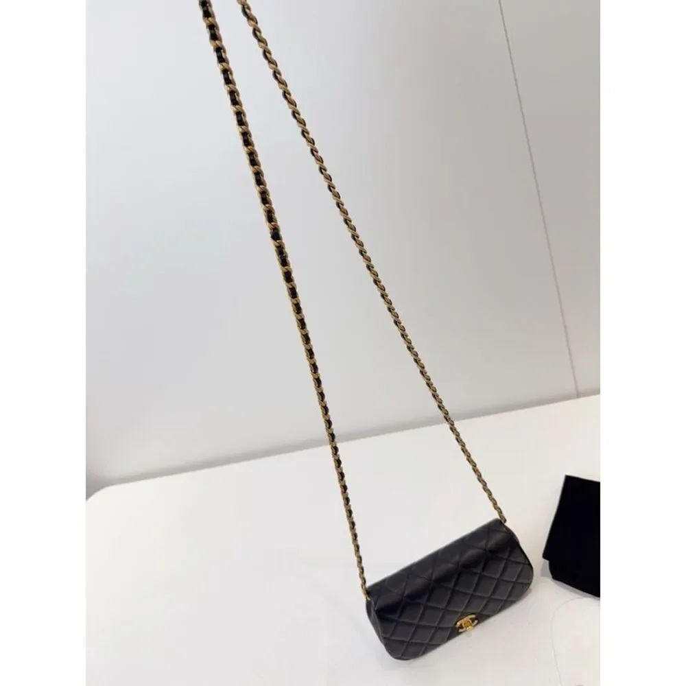 Chanel Women Pre-Loved Bag Very Good Condition